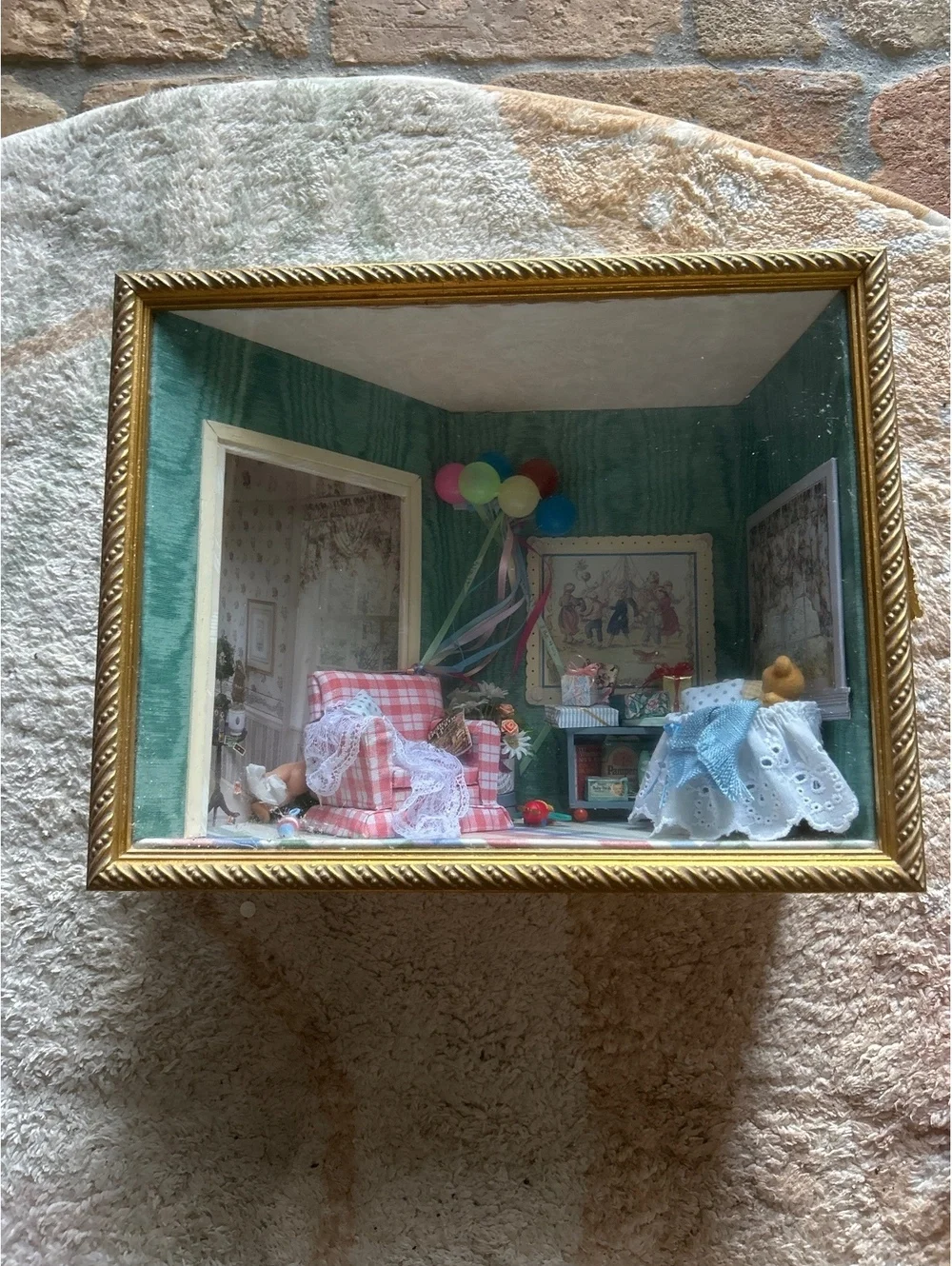 Vintage Miniature Dollhouse Room Shadow Box with Glass Front